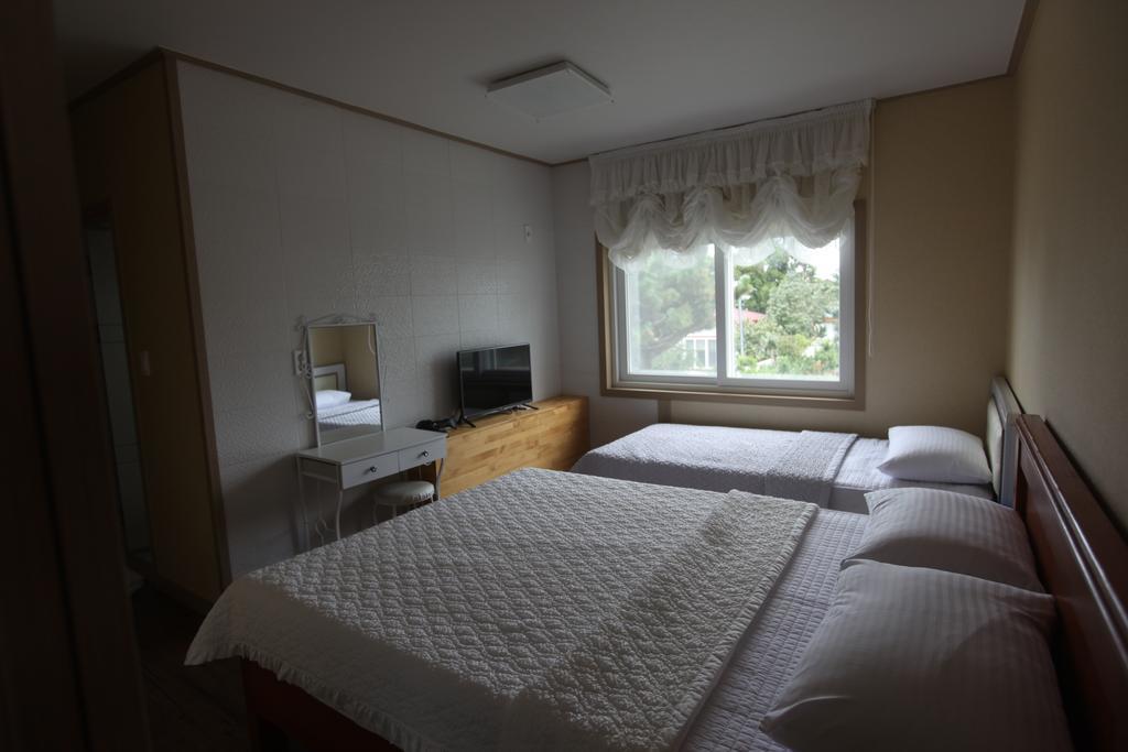 Good Day Pension Seogwipo Quarto foto